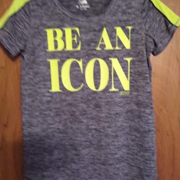 DriFit Graphic Tee - Picture 12 of 13